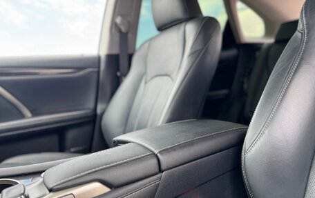 Lexus RX IV рестайлинг, 2018 год, 4 800 000 рублей, 18 фотография