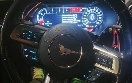 Ford Mustang VI рестайлинг, 2019 год, 3 300 000 рублей, 4 фотография