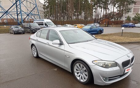 BMW 5 серия, 2010 год, 1 570 000 рублей, 3 фотография