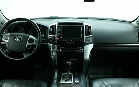 Toyota Land Cruiser 200, 2015 год, 4 120 000 рублей, 13 фотография