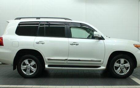 Toyota Land Cruiser 200, 2015 год, 4 120 000 рублей, 9 фотография