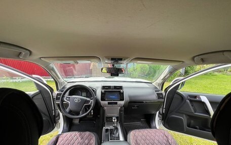 Toyota Land Cruiser Prado 150 рестайлинг 2, 2018 год, 4 475 000 рублей, 16 фотография