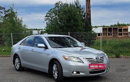 Toyota Camry, 2007 год, 1 250 000 рублей, 2 фотография