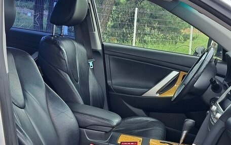 Toyota Camry, 2007 год, 1 250 000 рублей, 13 фотография