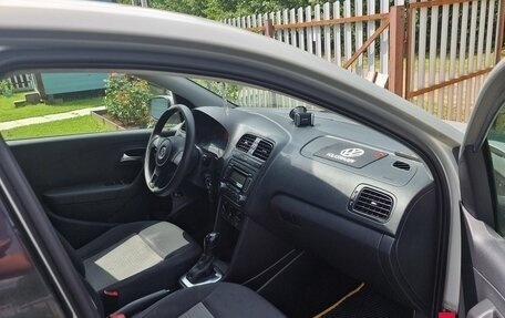 Volkswagen Polo VI (EU Market), 2012 год, 749 000 рублей, 3 фотография
