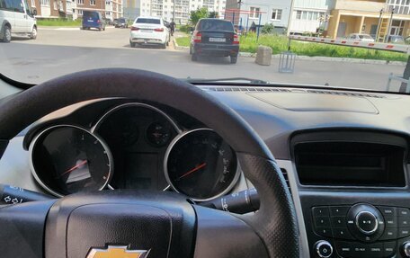 Chevrolet Cruze II, 2011 год, 650 000 рублей, 3 фотография