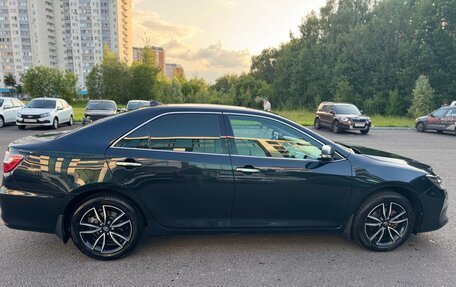 Toyota Camry, 2017 год, 2 450 000 рублей, 7 фотография