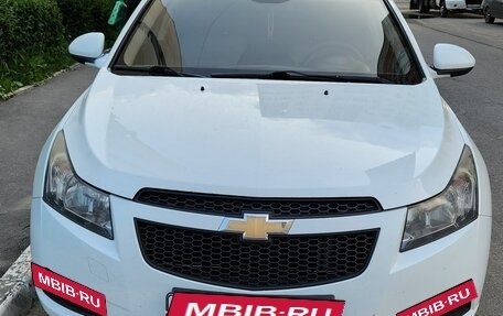 Chevrolet Cruze II, 2011 год, 650 000 рублей, 5 фотография