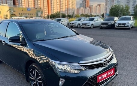Toyota Camry, 2017 год, 2 450 000 рублей, 6 фотография