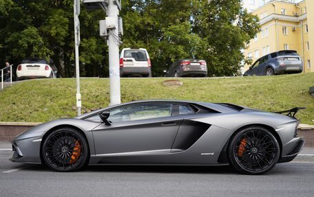 Lamborghini Aventador I рестайлинг, 2018 год, 34 900 000 рублей, 5 фотография