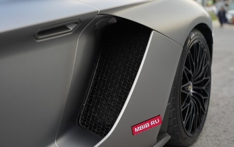 Lamborghini Aventador I рестайлинг, 2018 год, 34 900 000 рублей, 14 фотография
