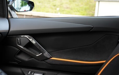 Lamborghini Aventador I рестайлинг, 2018 год, 34 900 000 рублей, 31 фотография