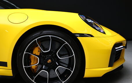 Porsche 911, 2023 год, 31 900 000 рублей, 7 фотография