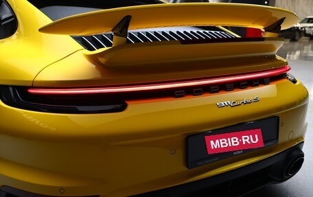 Porsche 911, 2023 год, 31 900 000 рублей, 15 фотография