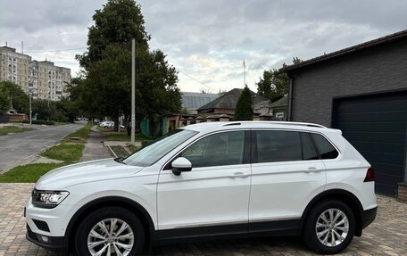 Volkswagen Tiguan II, 2017 год, 2 650 000 рублей, 5 фотография