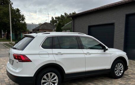 Volkswagen Tiguan II, 2017 год, 2 650 000 рублей, 11 фотография