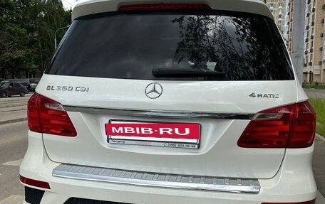 Mercedes-Benz GL-Класс, 2013 год, 3 200 000 рублей, 10 фотография