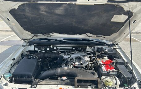 Mitsubishi Pajero IV, 2013 год, 2 690 000 рублей, 15 фотография