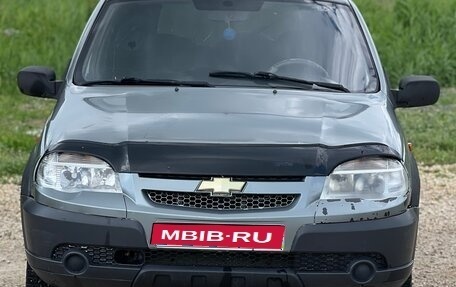 Chevrolet Niva I рестайлинг, 2007 год, 220 000 рублей, 1 фотография