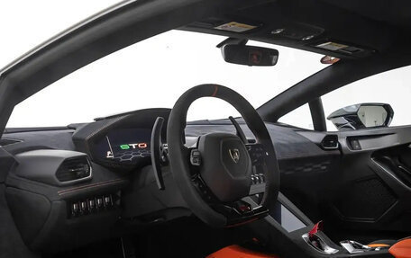 Lamborghini Huracán, 2022 год, 55 000 276 рублей, 13 фотография