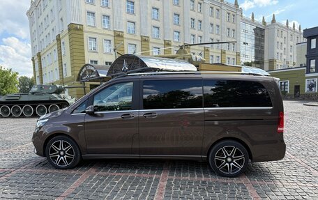 Mercedes-Benz V-Класс, 2017 год, 4 400 000 рублей, 6 фотография