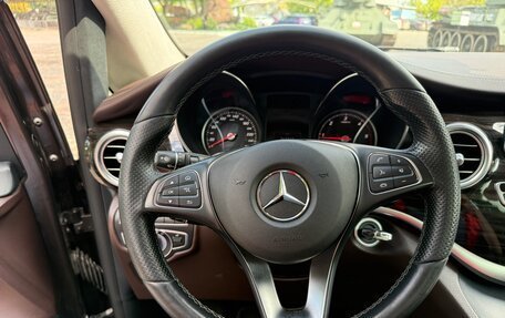 Mercedes-Benz V-Класс, 2017 год, 4 400 000 рублей, 12 фотография