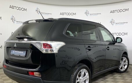 Mitsubishi Outlander III рестайлинг 3, 2013 год, 1 379 000 рублей, 2 фотография