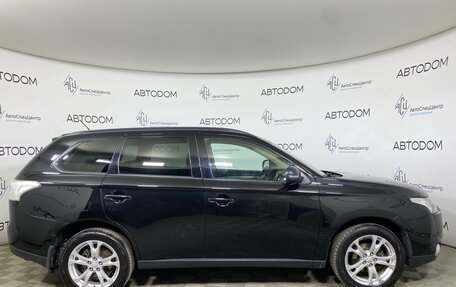 Mitsubishi Outlander III рестайлинг 3, 2013 год, 1 379 000 рублей, 4 фотография