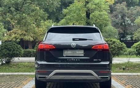Volkswagen Touran III, 2021 год, 2 129 900 рублей, 7 фотография