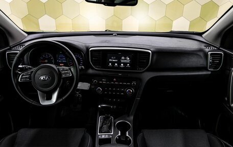KIA Sportage IV рестайлинг, 2019 год, 2 000 000 рублей, 15 фотография