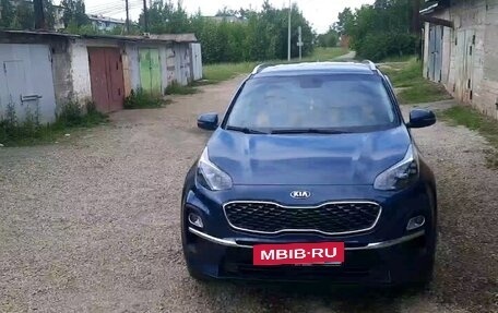 KIA Sportage IV рестайлинг, 2020 год, 2 500 000 рублей, 3 фотография