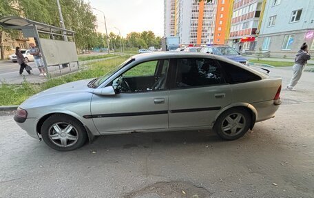 Opel Vectra B рестайлинг, 1996 год, 150 000 рублей, 2 фотография