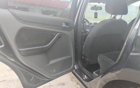 Ford Focus II рестайлинг, 2006 год, 395 000 рублей, 19 фотография