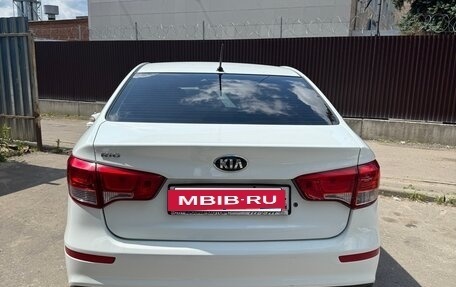 KIA Rio III рестайлинг, 2015 год, 1 250 000 рублей, 3 фотография