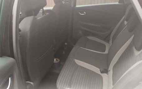 Renault Kaptur I рестайлинг, 2017 год, 1 490 000 рублей, 11 фотография