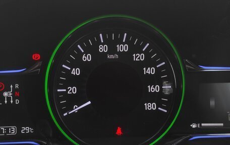 Honda Vezel, 2014 год, 1 150 000 рублей, 21 фотография