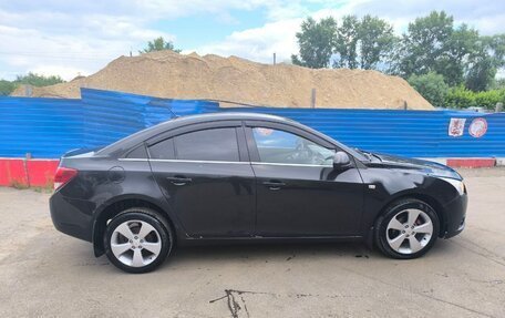 Chevrolet Cruze II, 2010 год, 700 000 рублей, 5 фотография
