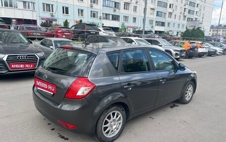 KIA cee'd I рестайлинг, 2011 год, 950 000 рублей, 2 фотография