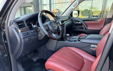 Lexus LX III, 2016 год, 6 590 000 рублей, 23 фотография