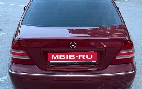 Mercedes-Benz C-Класс, 2004 год, 540 000 рублей, 2 фотография