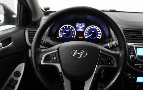 Hyundai Solaris II рестайлинг, 2011 год, 600 000 рублей, 20 фотография