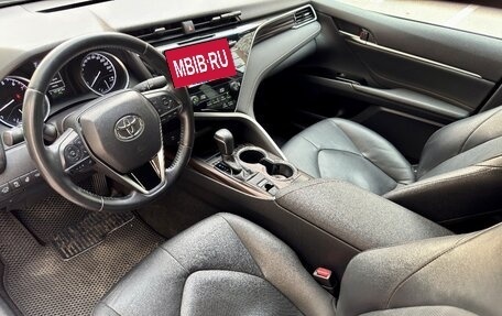 Toyota Camry, 2020 год, 2 750 000 рублей, 7 фотография