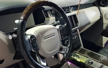 Land Rover Range Rover IV рестайлинг, 2016 год, 4 450 000 рублей, 11 фотография