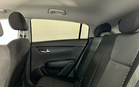 KIA Rio IV, 2018 год, 1 299 000 рублей, 16 фотография