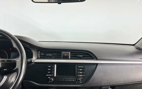 KIA Rio IV, 2018 год, 1 299 000 рублей, 19 фотография