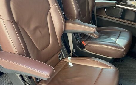 Mercedes-Benz V-Класс, 2015 год, 3 850 000 рублей, 16 фотография