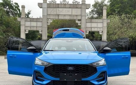 Ford Focus IV, 2022 год, 1 899 000 рублей, 4 фотография