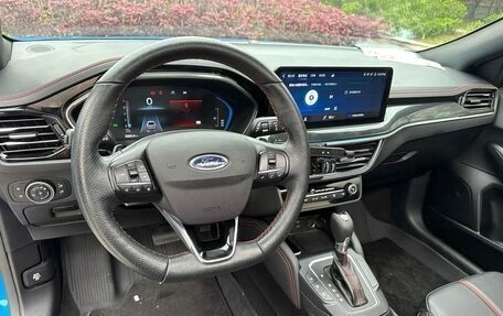 Ford Focus IV, 2022 год, 1 899 000 рублей, 14 фотография