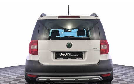 Skoda Yeti I рестайлинг, 2013 год, 1 040 000 рублей, 6 фотография