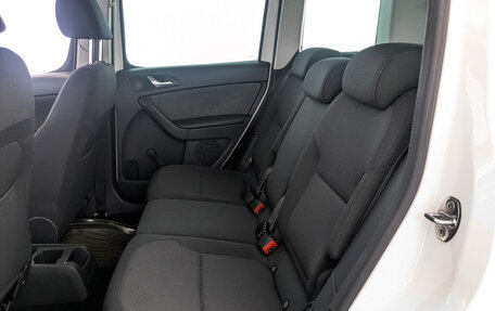 Skoda Yeti I рестайлинг, 2013 год, 1 040 000 рублей, 18 фотография